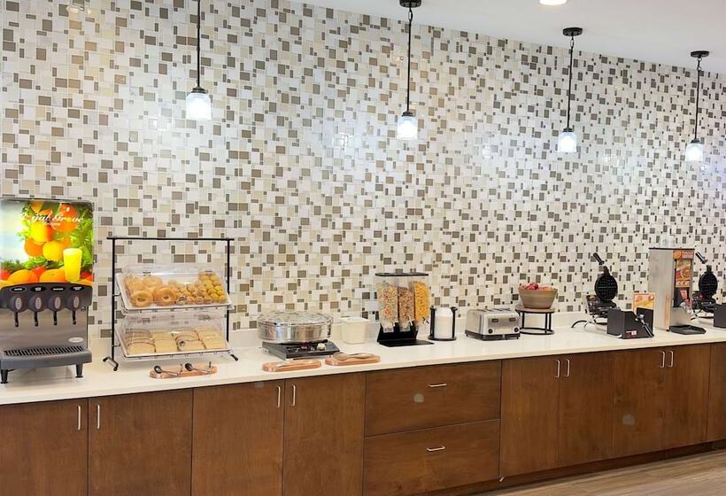 فندق La Quinta Inn & Suites By Wyndham Jackson Cape Girardeau