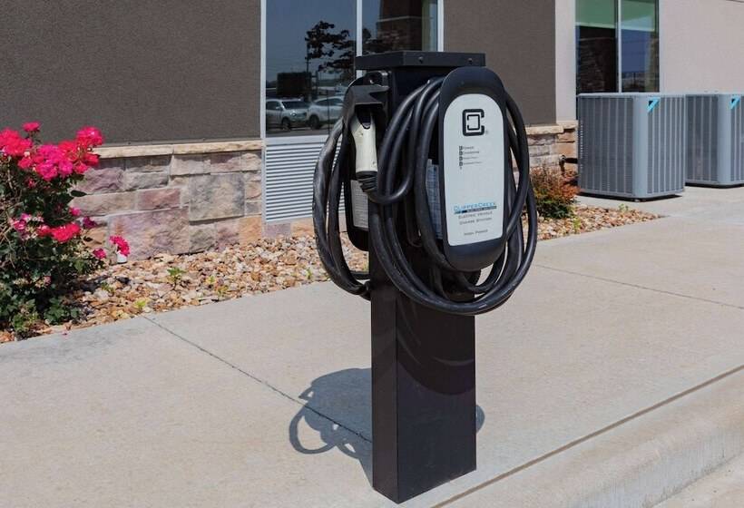 فندق La Quinta Inn & Suites By Wyndham Jackson Cape Girardeau