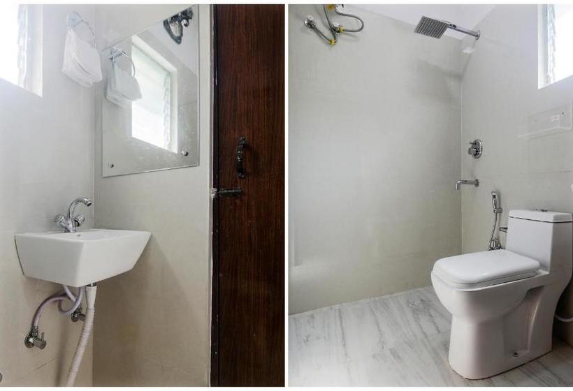 Отель Oyo 22282 Travellers Nest