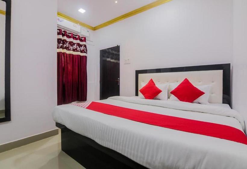 Отель Oyo 22282 Travellers Nest