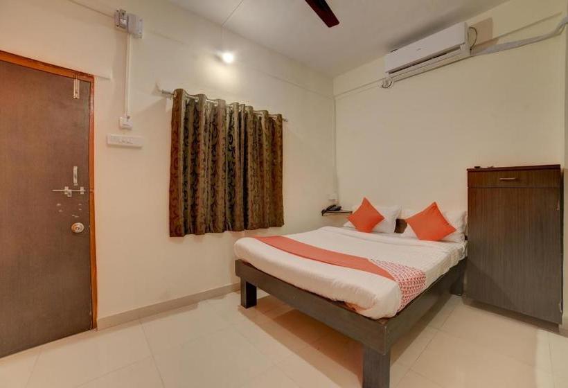 Отель Oyo 24282 Sai Lodging