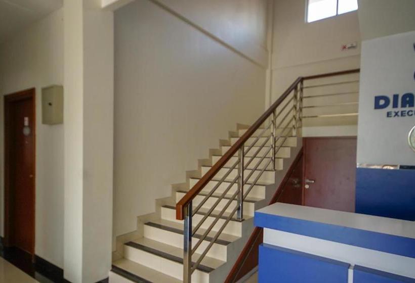 Отель Diamond Executive Kost