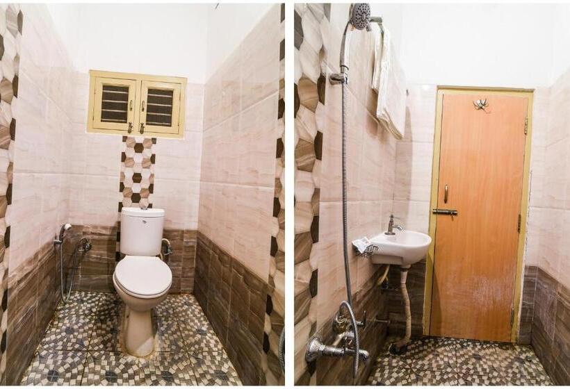 호텔 Oyo 33005 Jkr Residency