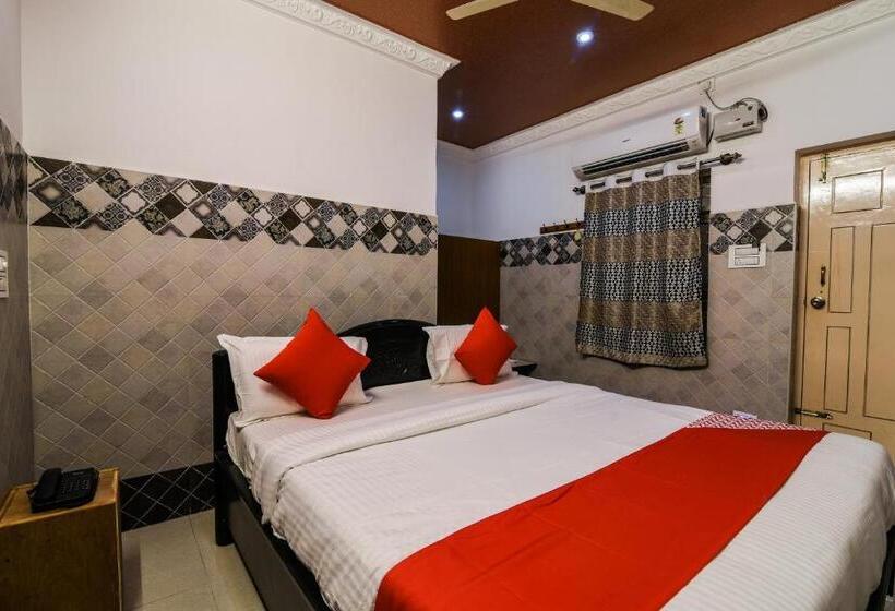 호텔 Oyo 33005 Jkr Residency