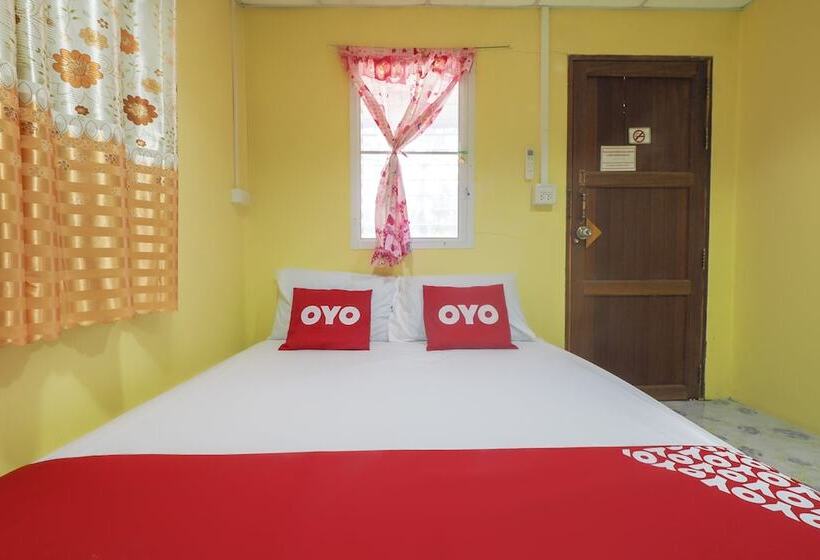 호텔 Oyo 75325 Our House Tha Sao