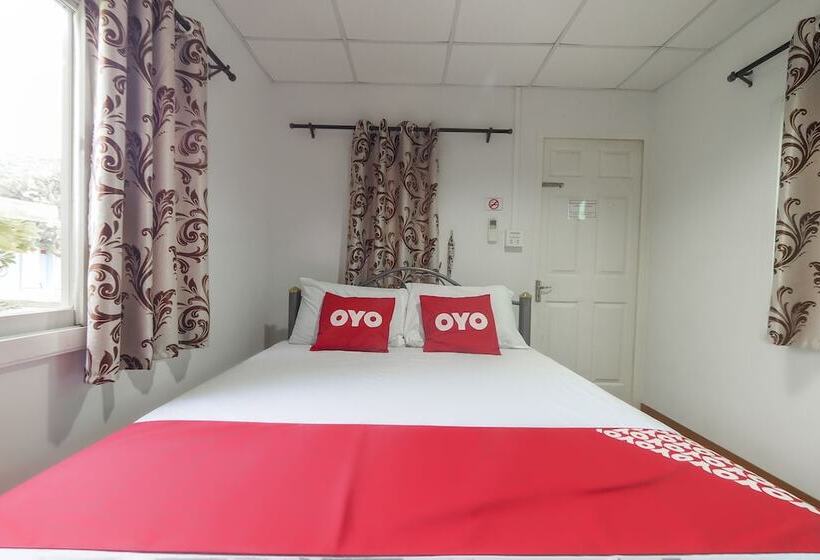 호텔 Oyo 75325 Our House Tha Sao