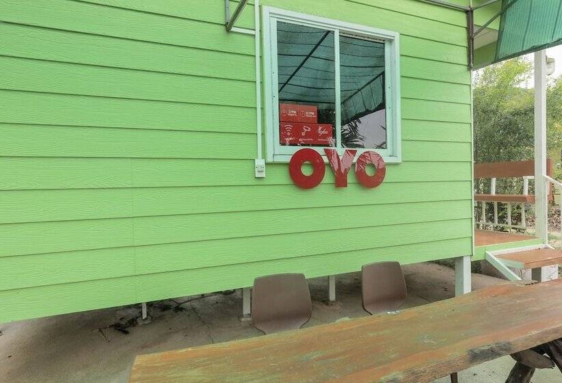 호텔 Oyo 75325 Our House Tha Sao