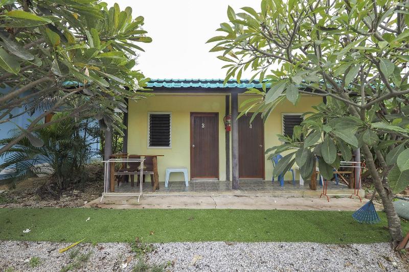 호텔 Oyo 75325 Our House Tha Sao