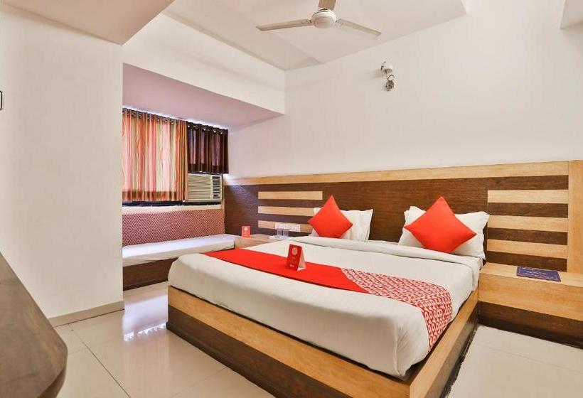 ホテル Oyo 8758  Swagatam