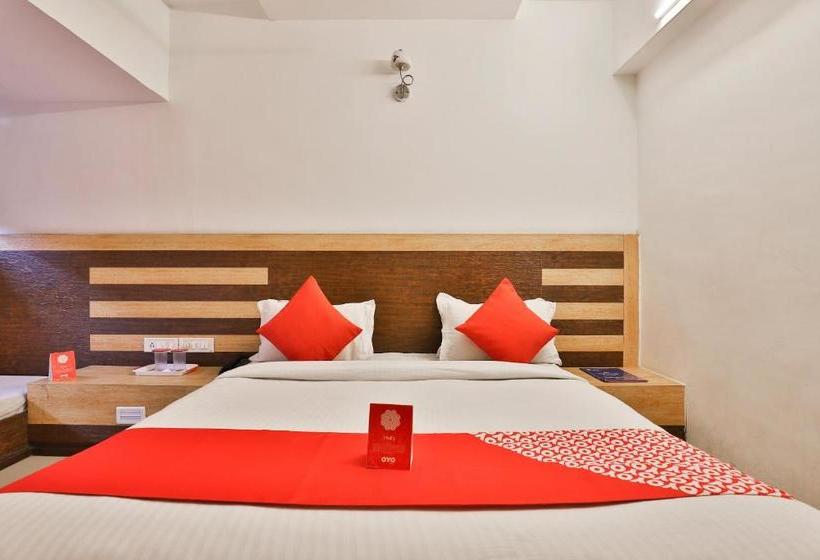 Отель Oyo 8758  Swagatam