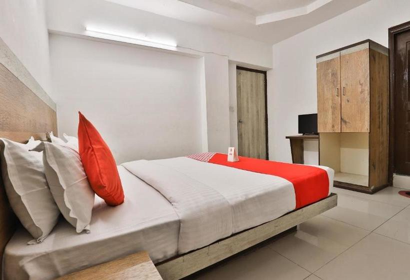 Отель Oyo 8758  Swagatam