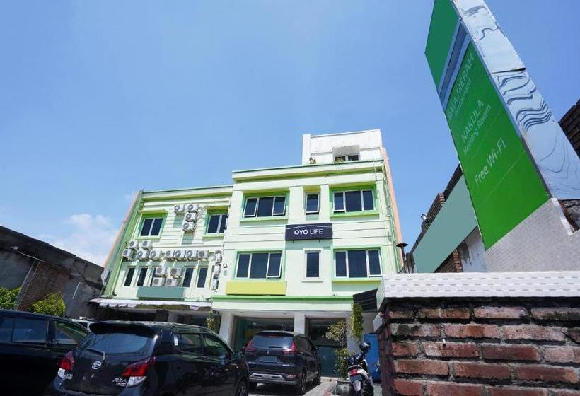 فندق Oyo Life 3164 D Inn Residence