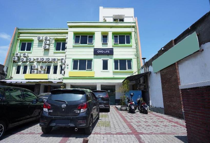 فندق Oyo Life 3164 D Inn Residence