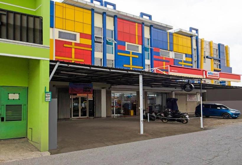 فندق Oyo Life 3358 Griya Aisyah Residence 2