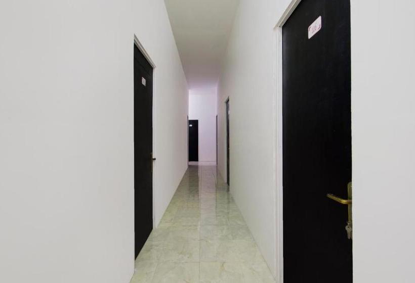 فندق Oyo Life 3358 Griya Aisyah Residence 2