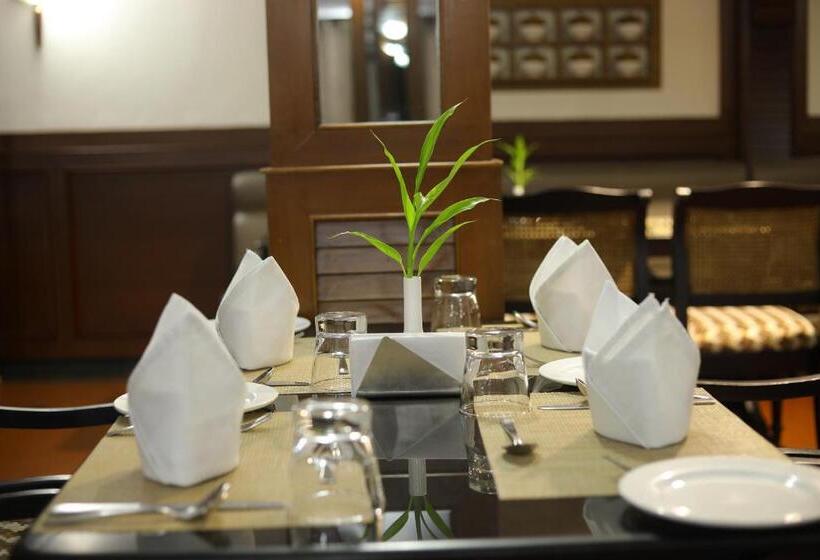 ホテル Paray Residency