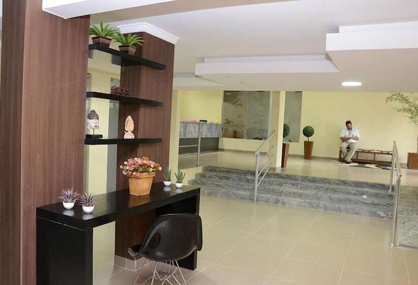 فندق Requinte