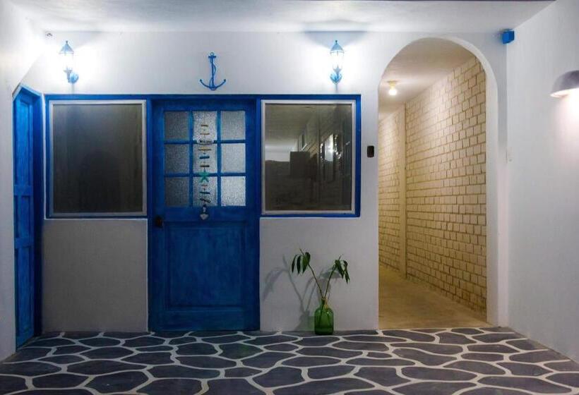 هتل Villa Aqua Boutique Vichayito