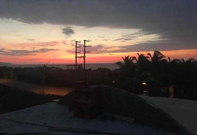 هتل Villa Aqua Boutique Vichayito