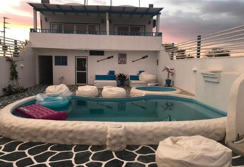 هتل Villa Aqua Boutique Vichayito