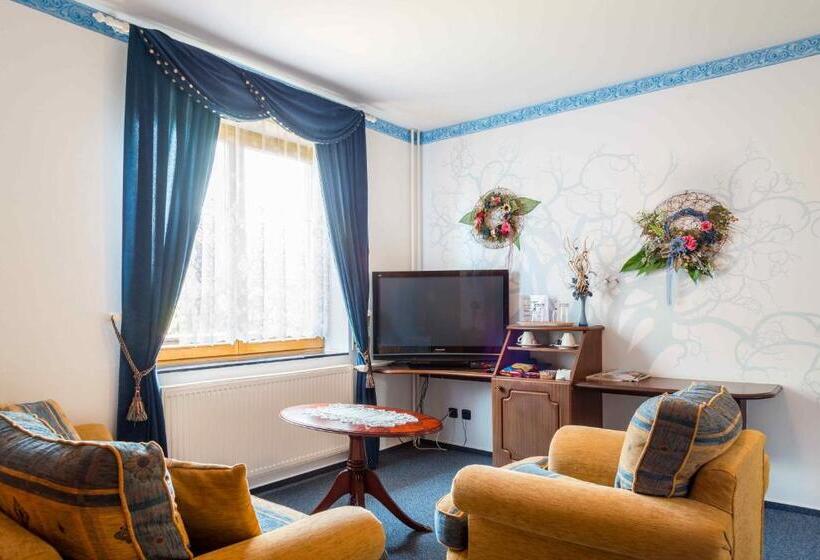 ホテル Villa Karolina