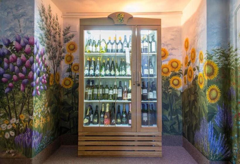 ホテル Villa Karolina