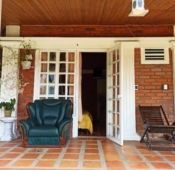 Отель Villa Monica