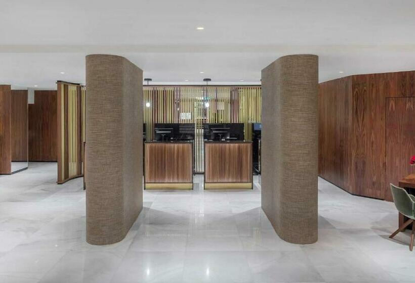 Meliá White House Hotel Apartments