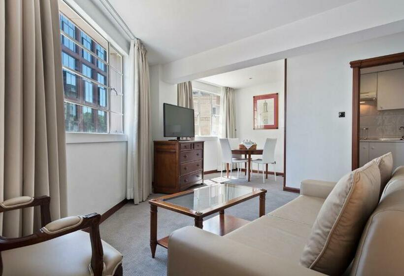 Meliá White House Hotel Apartments