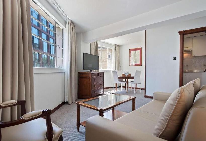 Meliá White House Hotel Apartments