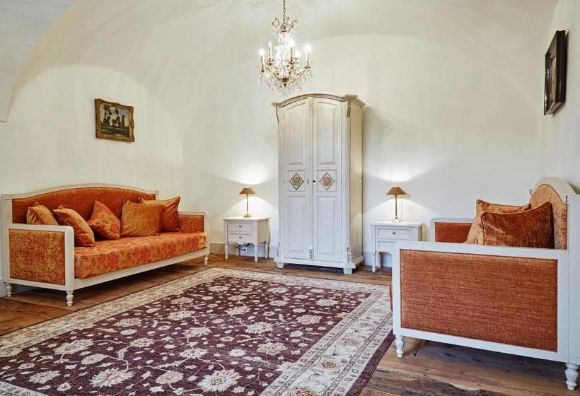 פנסיון Barta Pince Rákóczi Lakosztályok