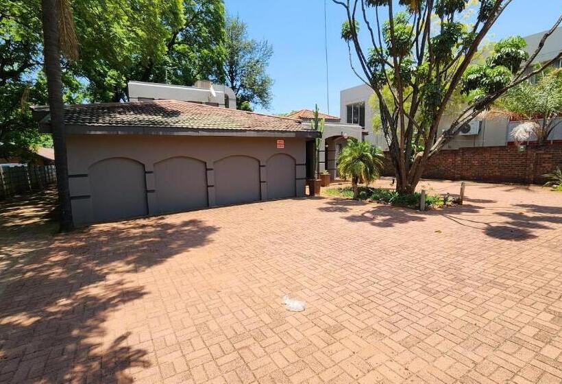 ペンション Casa Feliz