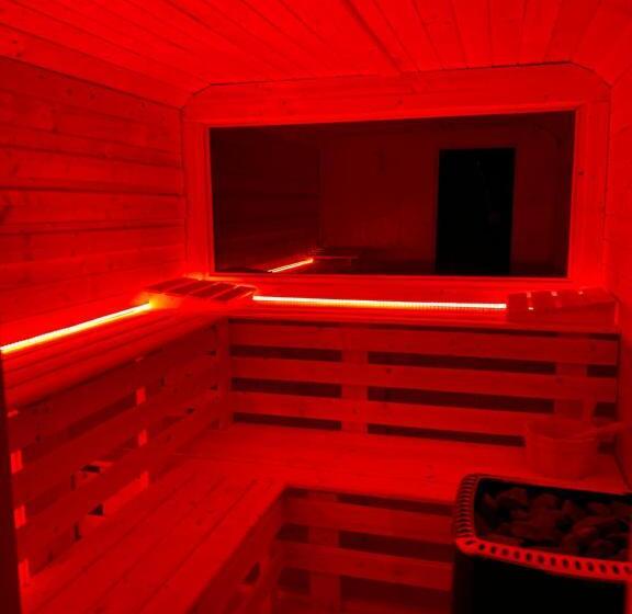 Пансион Casa Florox