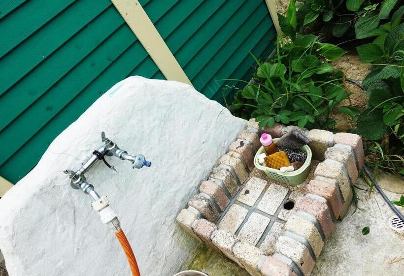 פנסיון Minami Bousou Ocean Front Vila Iwafune