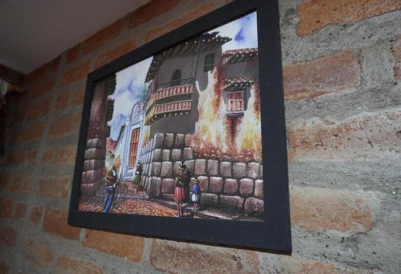 پانسیون Playita Salomon