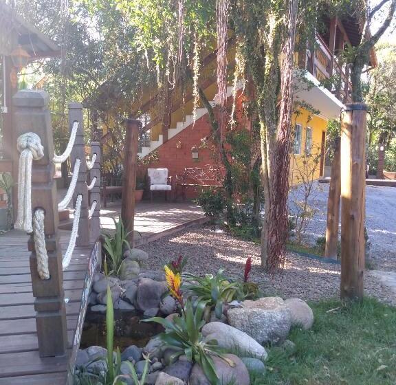 بنسيون Recanto Marina