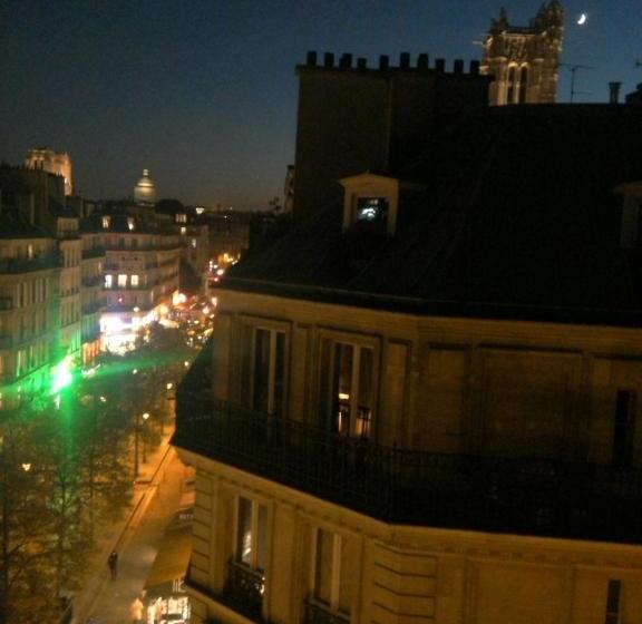 ペンション Room In Apartment - Nice Charming Studette For 1guesteart Of Old Paris Fantastic Location Notre Dame