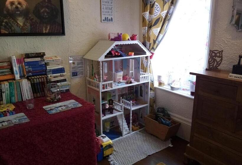 Пансион Schofield Guest House