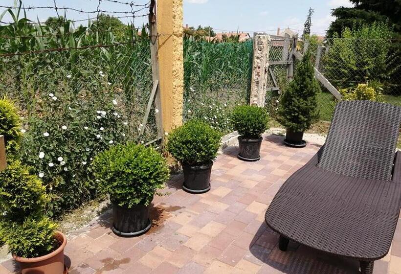 펜션 Tornácos Vendégház Tápiószentmárton