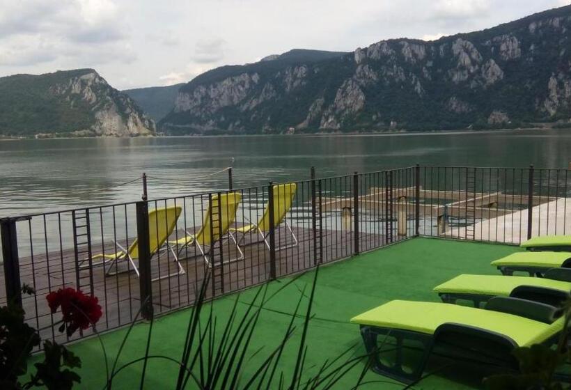 ペンション Vila Golful Dunării