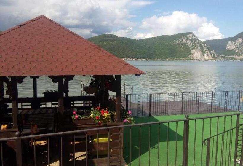 ペンション Vila Golful Dunării