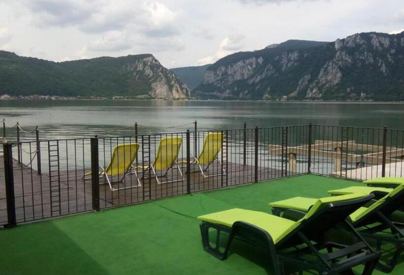 ペンション Vila Golful Dunării