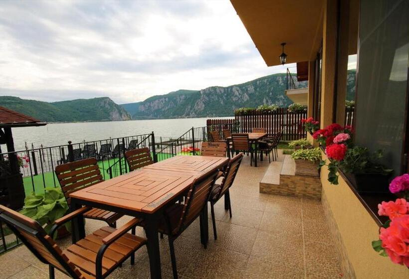 ペンション Vila Golful Dunării