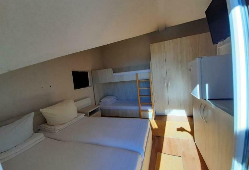 بنسيون Complex Turistic Casianna & Spa