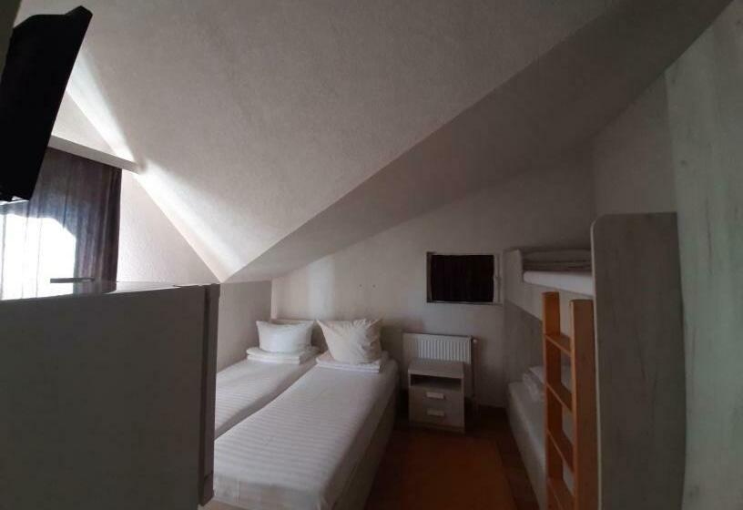 بنسيون Complex Turistic Casianna & Spa