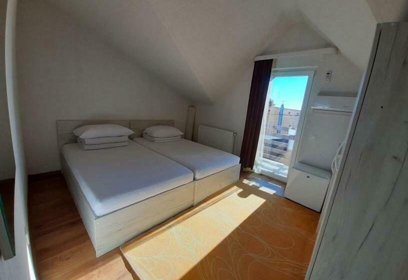 Пансион Complex Turistic Casianna & Spa