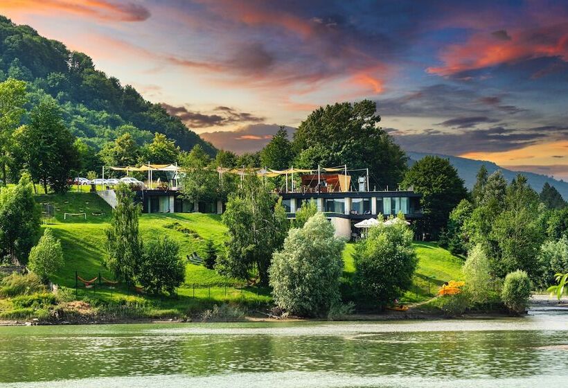 Pensiunea Atra Doftana