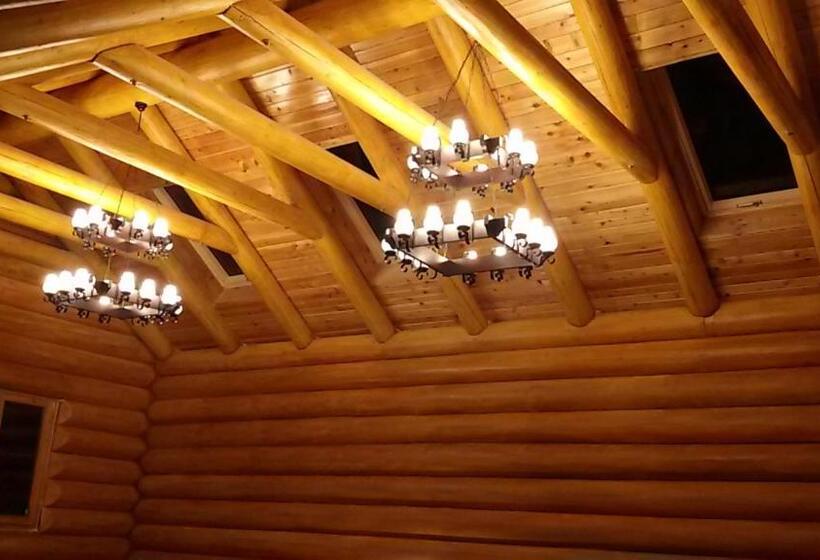 Pensiunea Izbucul Tauz