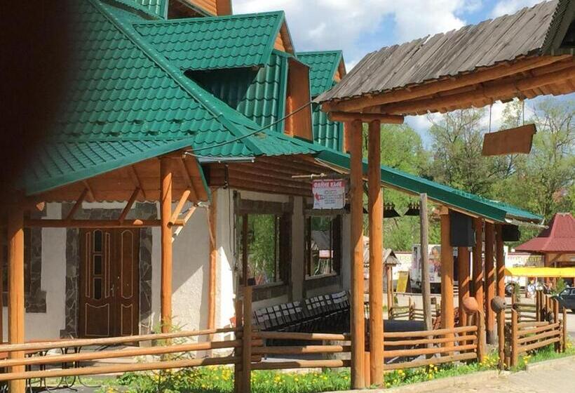 منتجع Edelweiss Carpathians Migovo