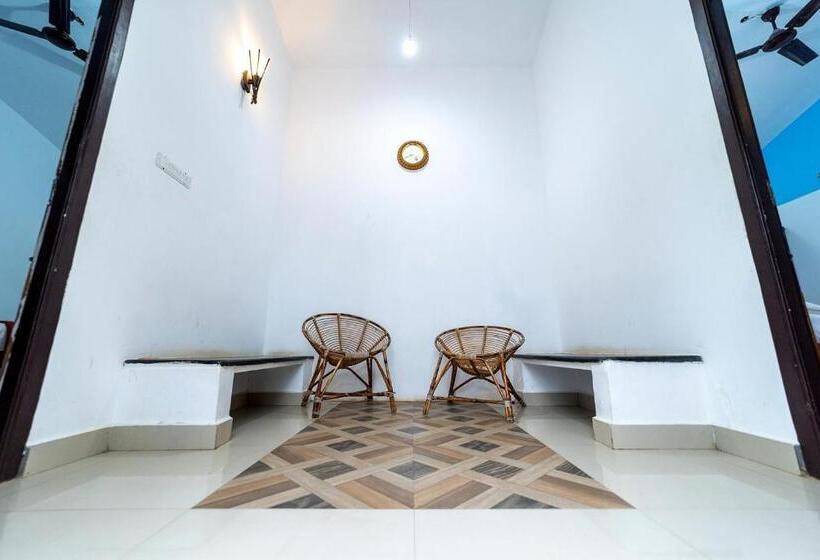 リゾートホテル Kbs Sree Paradise Kodai